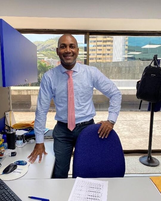 Empresario colombiano impulsa la entrada de inversionistas latinos al mercado de EE. UU.