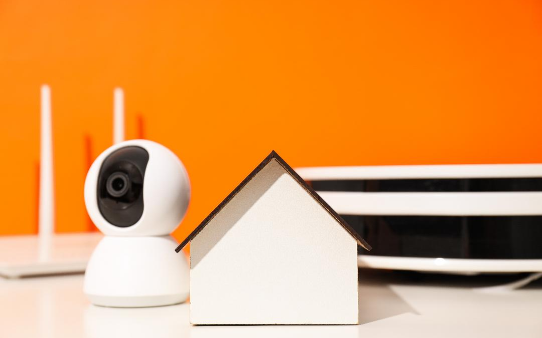 Cuatro pasos para convertir tu hogar en un espacio inteligente sin hacer grandes cambios